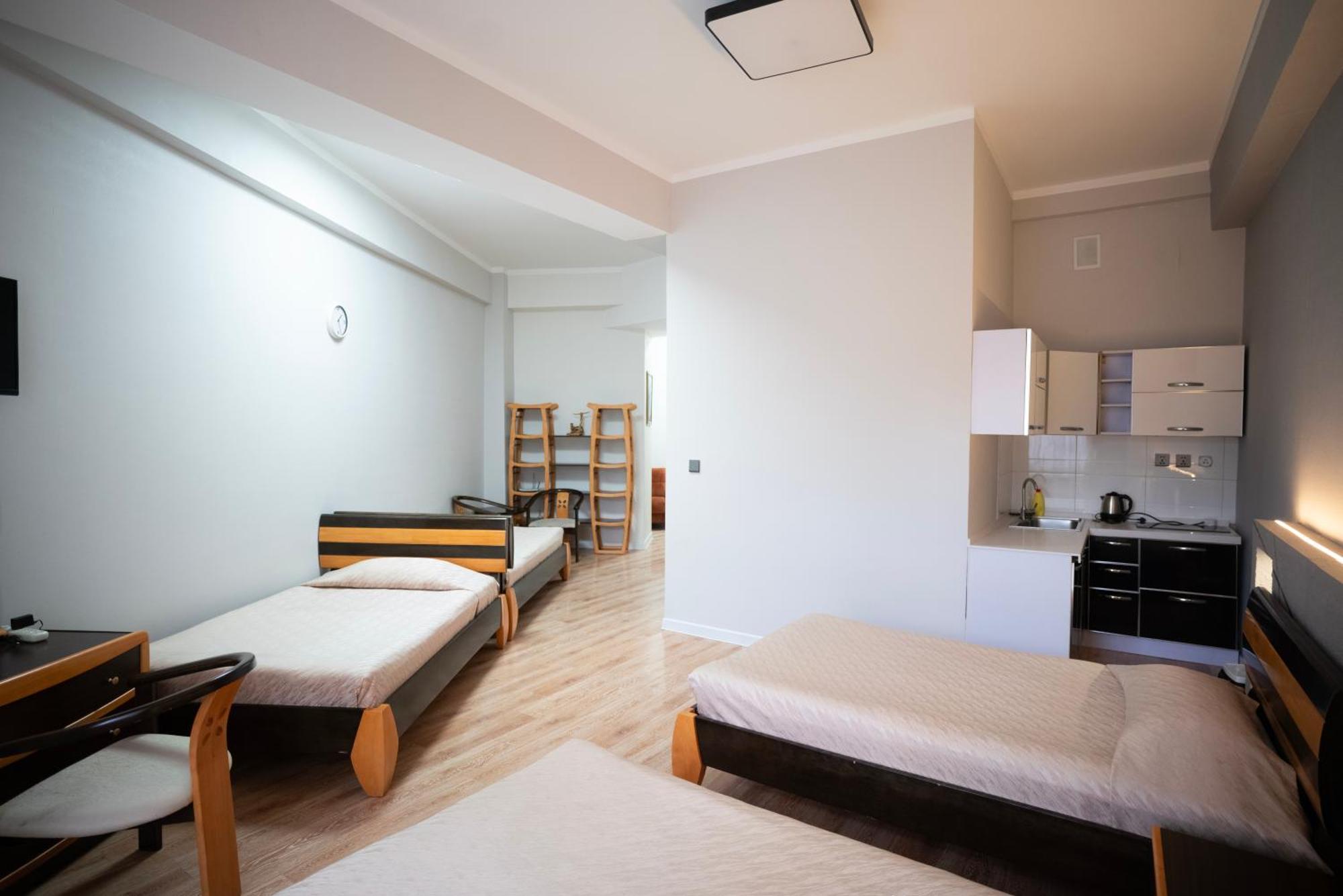 Tsolmon'S Serviced Apartments Ulan Bator Exterior foto